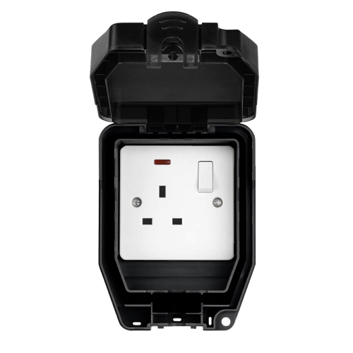 Zahler 13A 1G DP Switched Socket