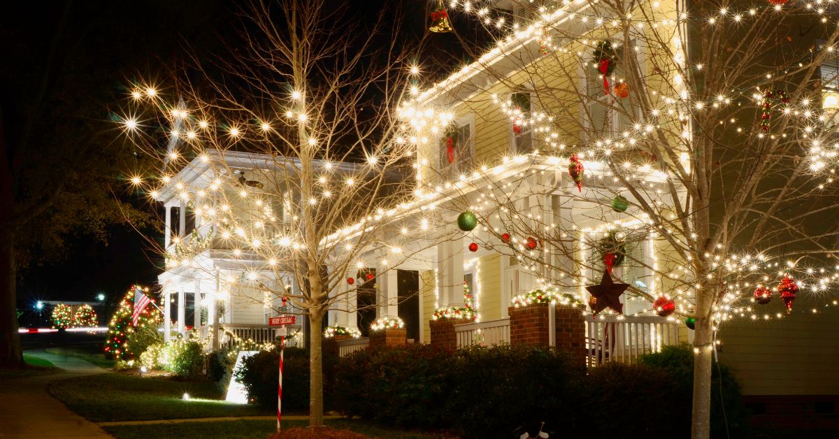 Installing Christmas Lights Safely