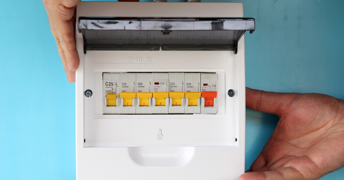 Installing Consumer Units